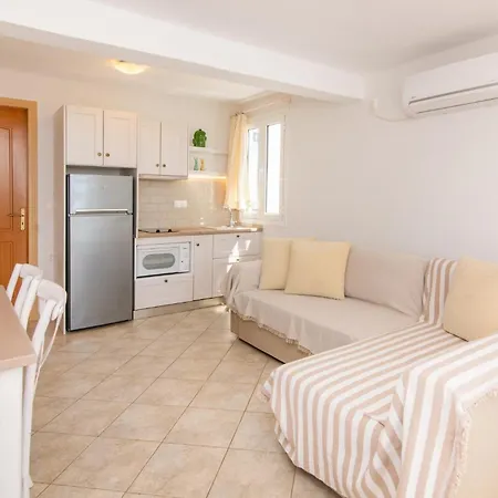 Anemologio 302 Tinos بيت للعطل اجيوس ايوانيس